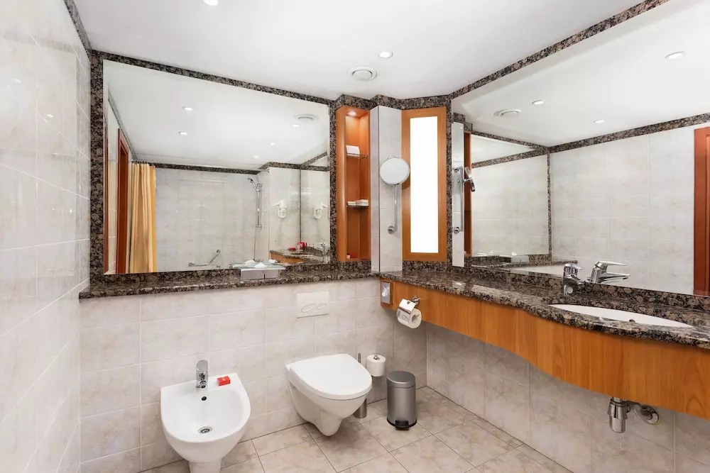 هتل ازیموت المپیک